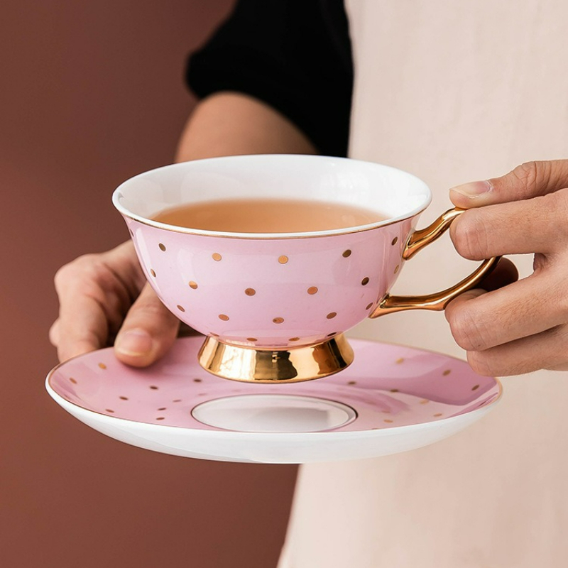 Coffee Tea Set - 세라믹 핑크 커피 머그잔과 접시가 있는